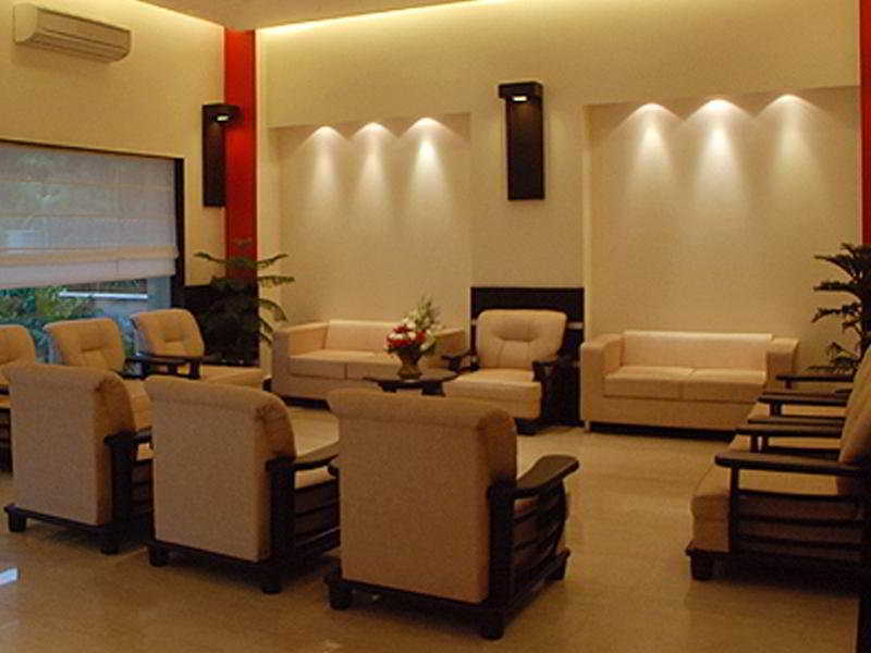 Hotel Meridian Plaza New Delhi Extérieur photo